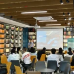 巴彦淖尔市新华书店举办“书洞读书会”活动