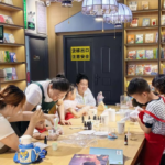 巴彦淖尔市新华书店开展特色手作活动